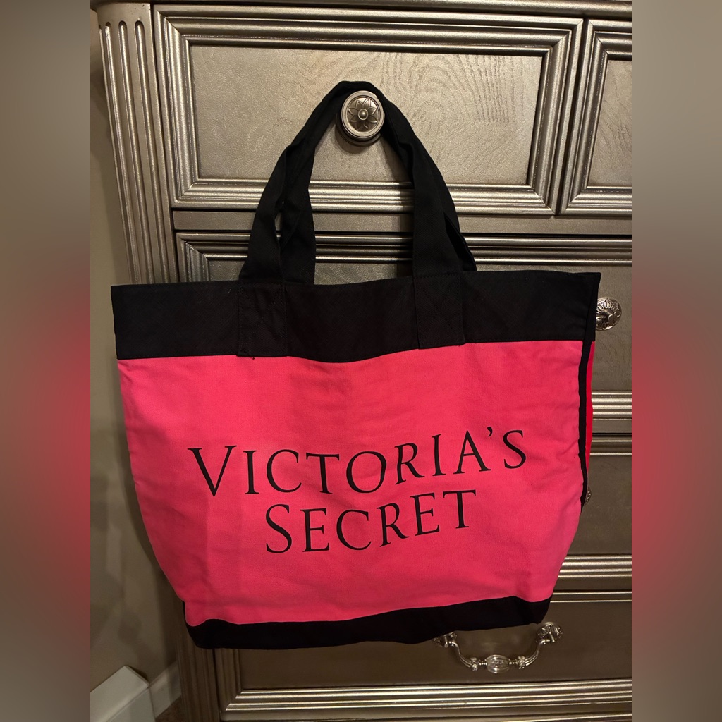 Victoria’s Secret Tote